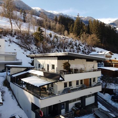 Holiday Flat Daniela, Hippach Im Zillertal Bagian luar foto
