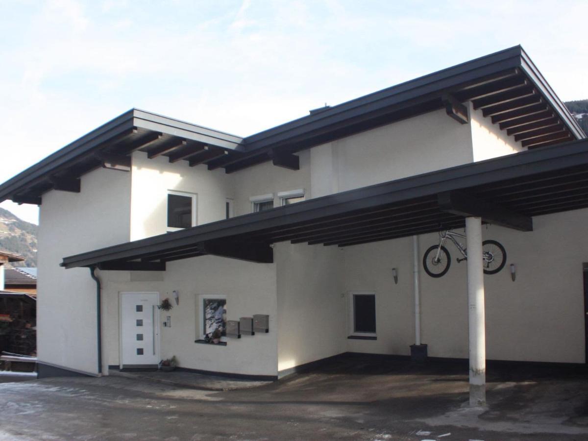 Holiday Flat Daniela, Hippach Im Zillertal Bagian luar foto